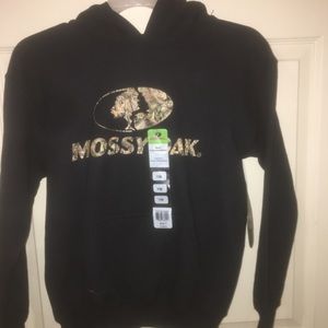 NWOT Mossy Oak Hoodie